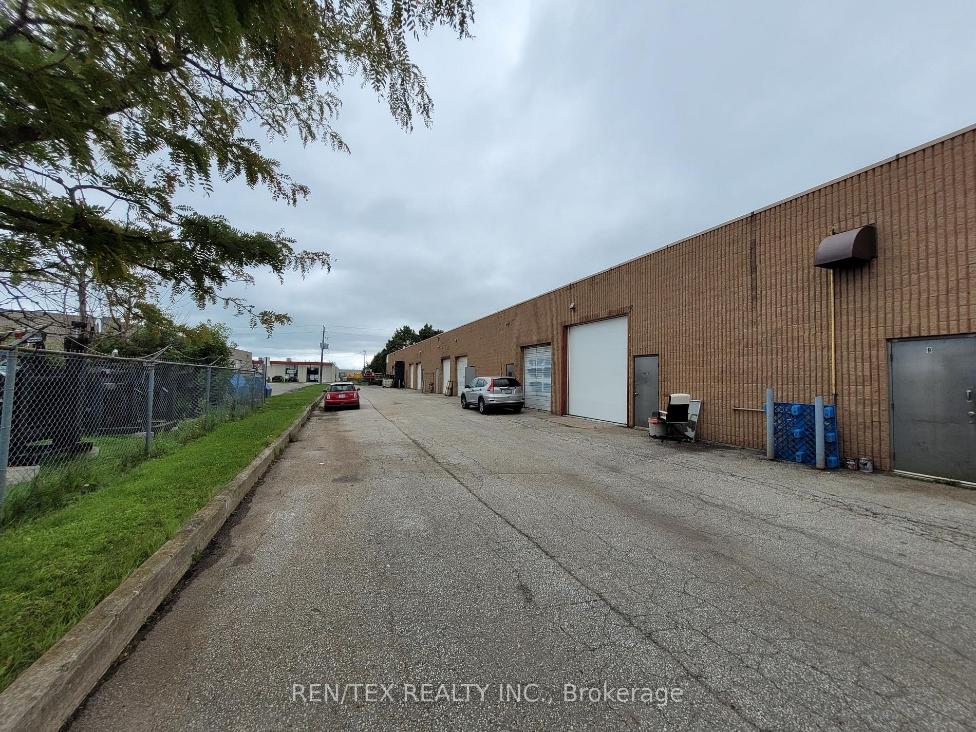 4 Marconi Crt, #Unit 6