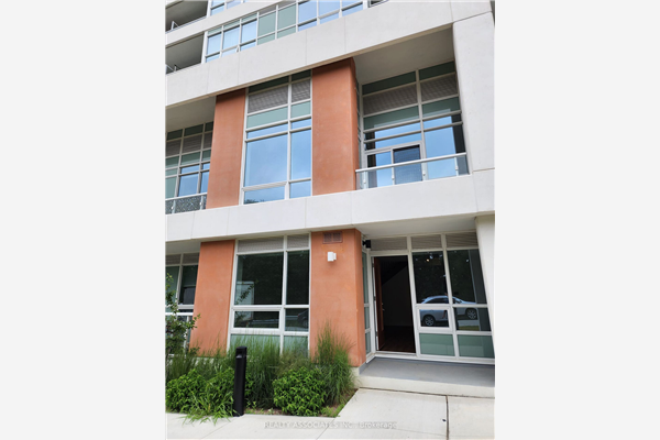 10 Wilby Cres, Toronto