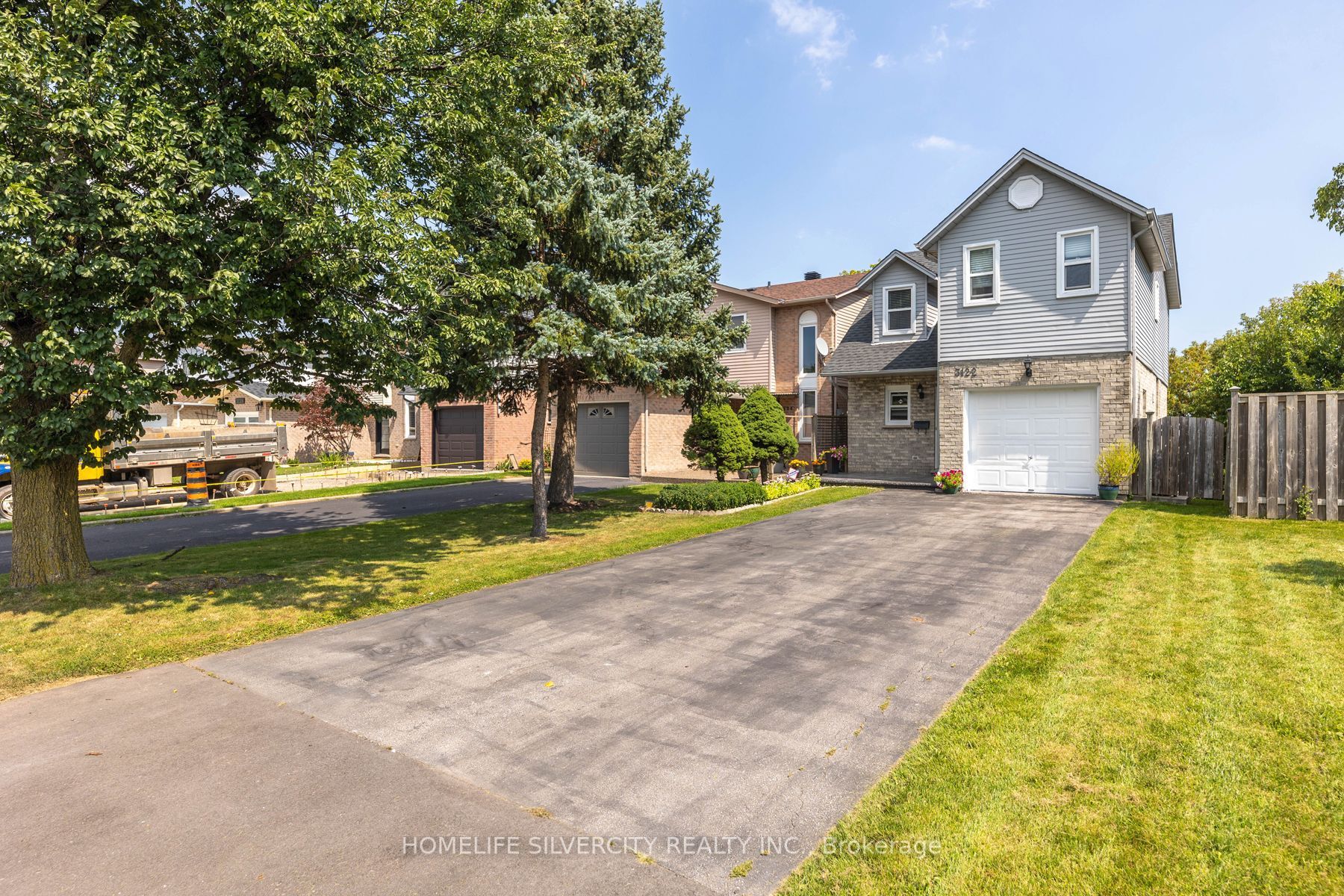 3122 Driftwood Dr