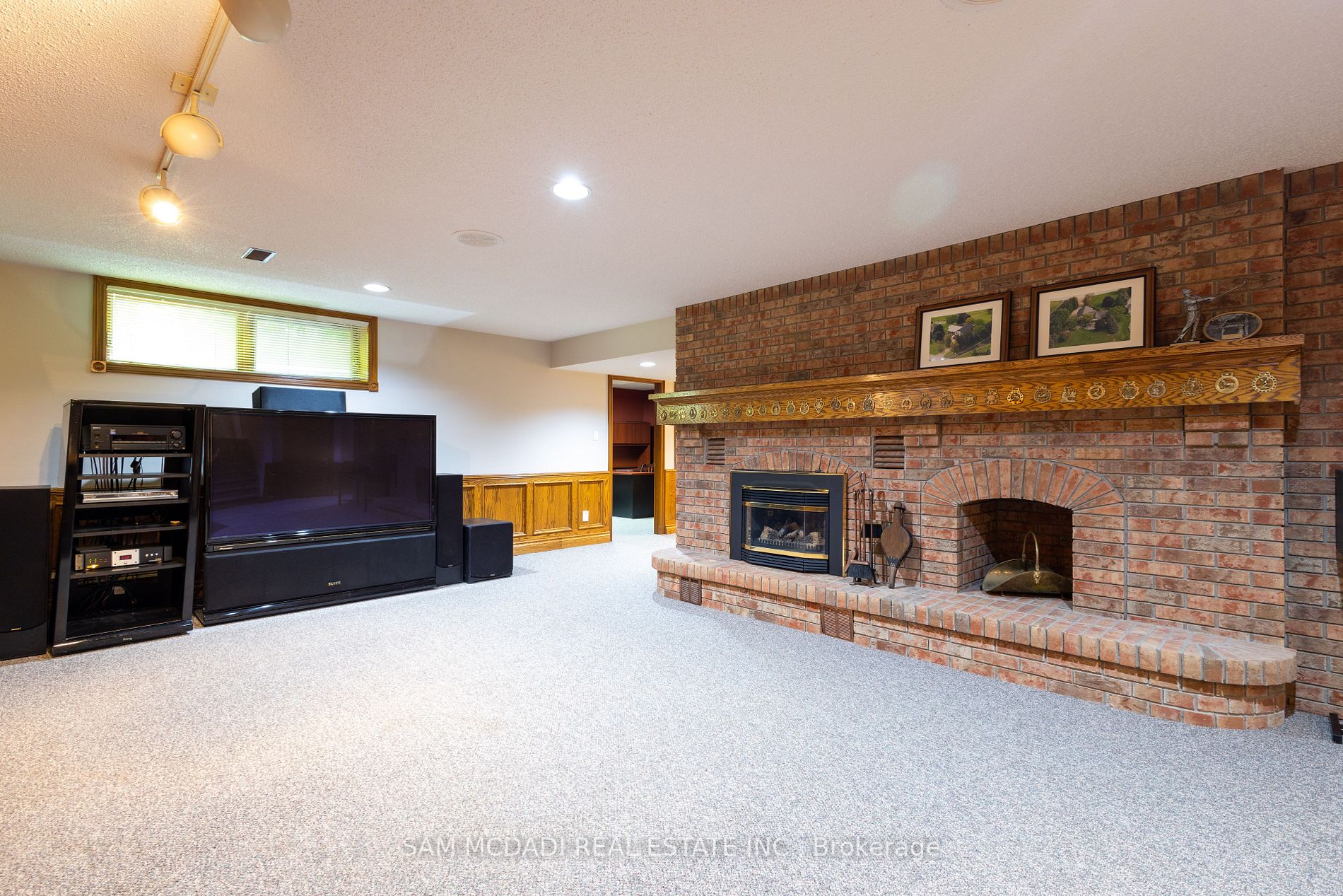 18 Ingleview Dr