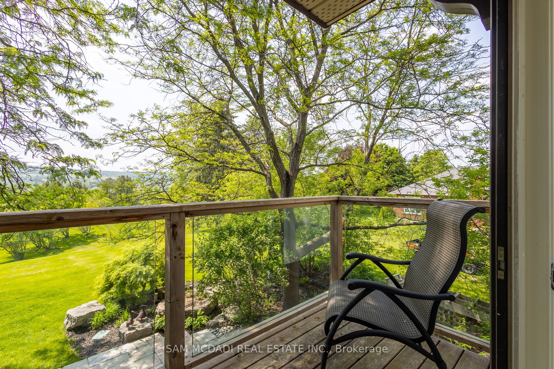 18 Ingleview Dr