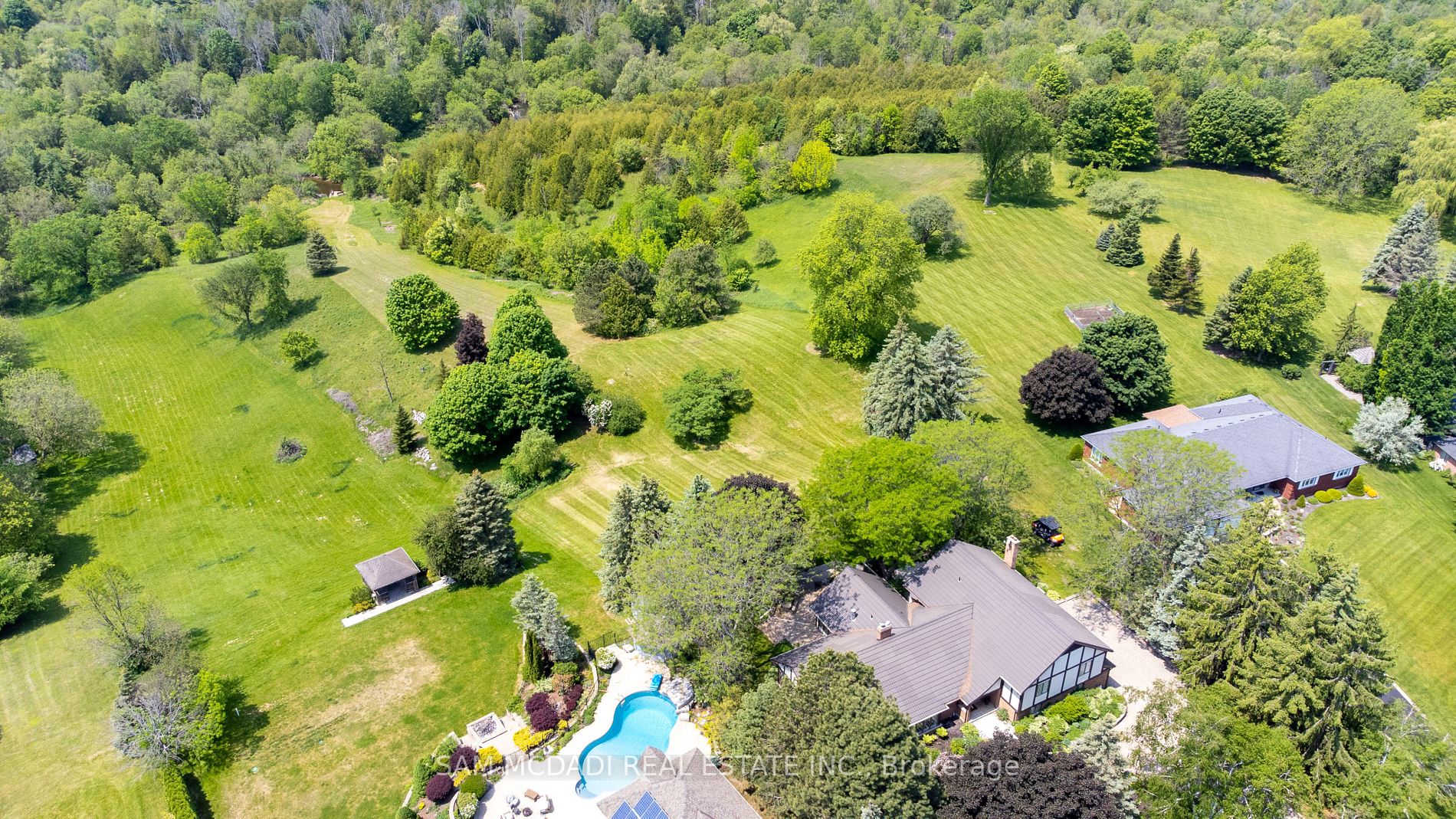 18 Ingleview Dr