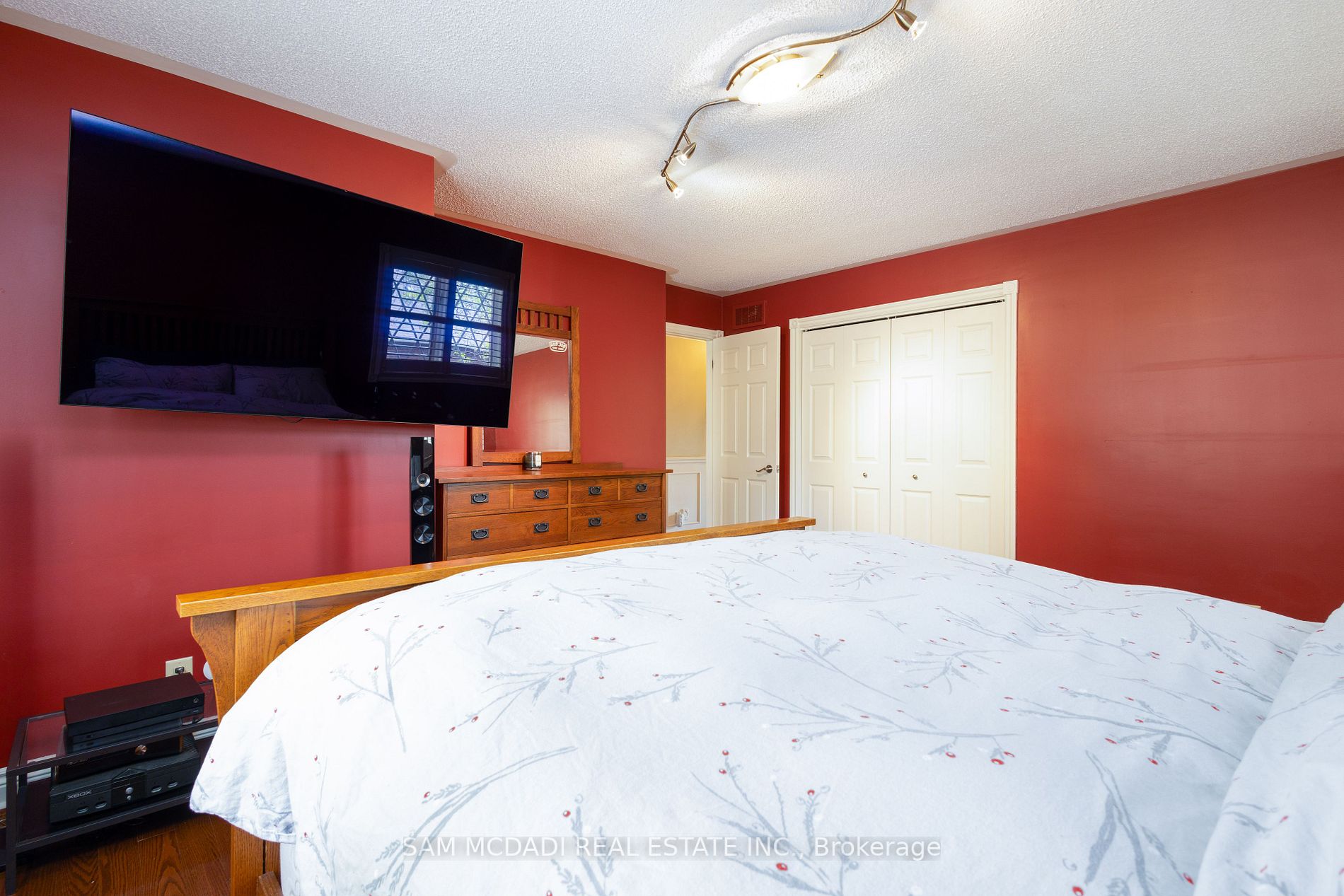 18 Ingleview Dr