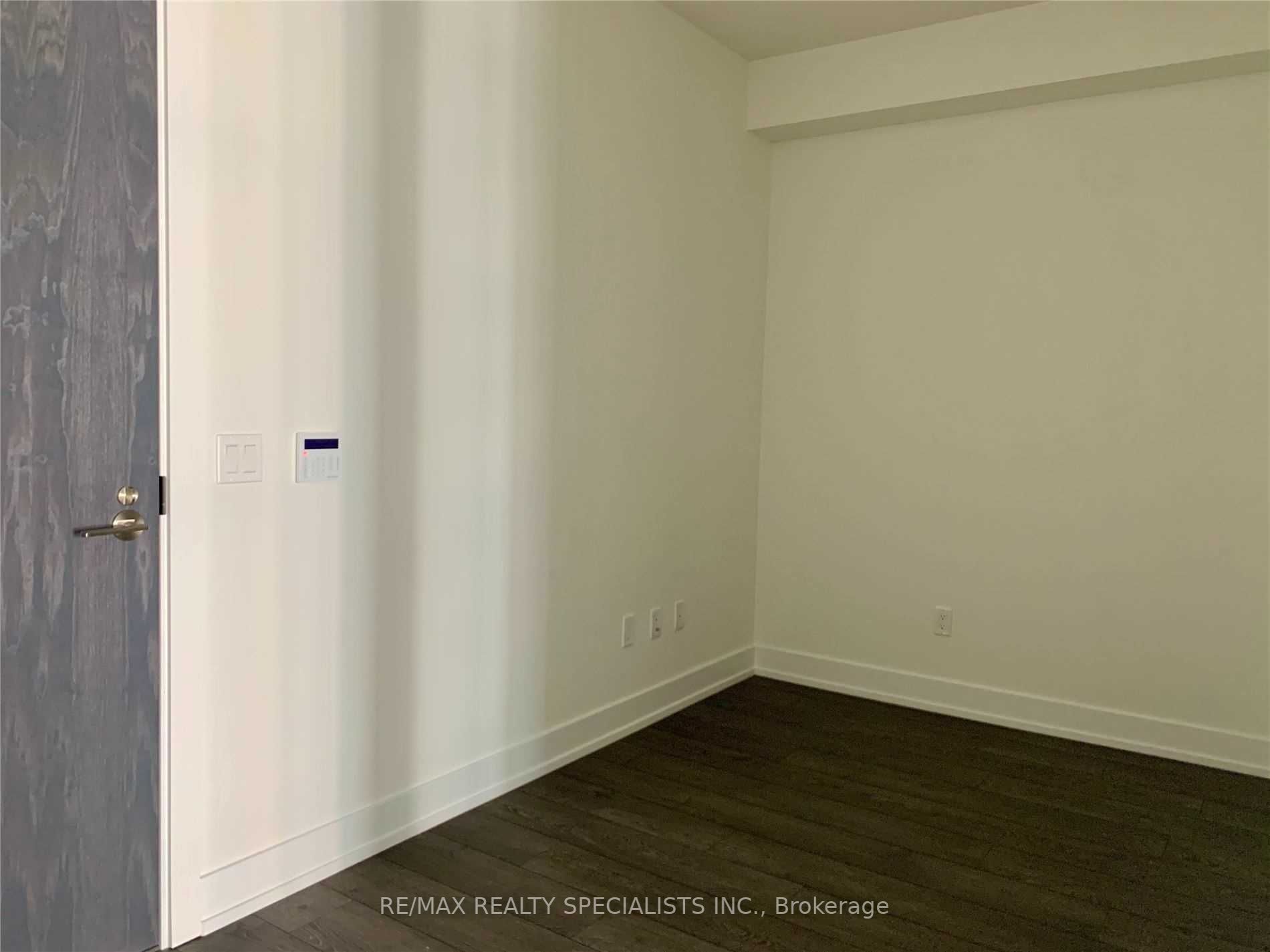 9 Mabelle Avenue #3421