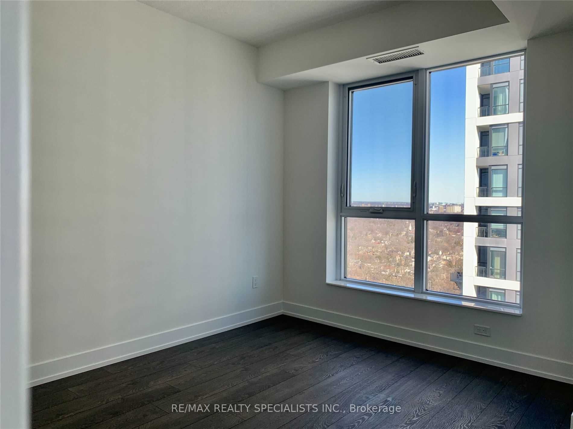 9 Mabelle Avenue #3421