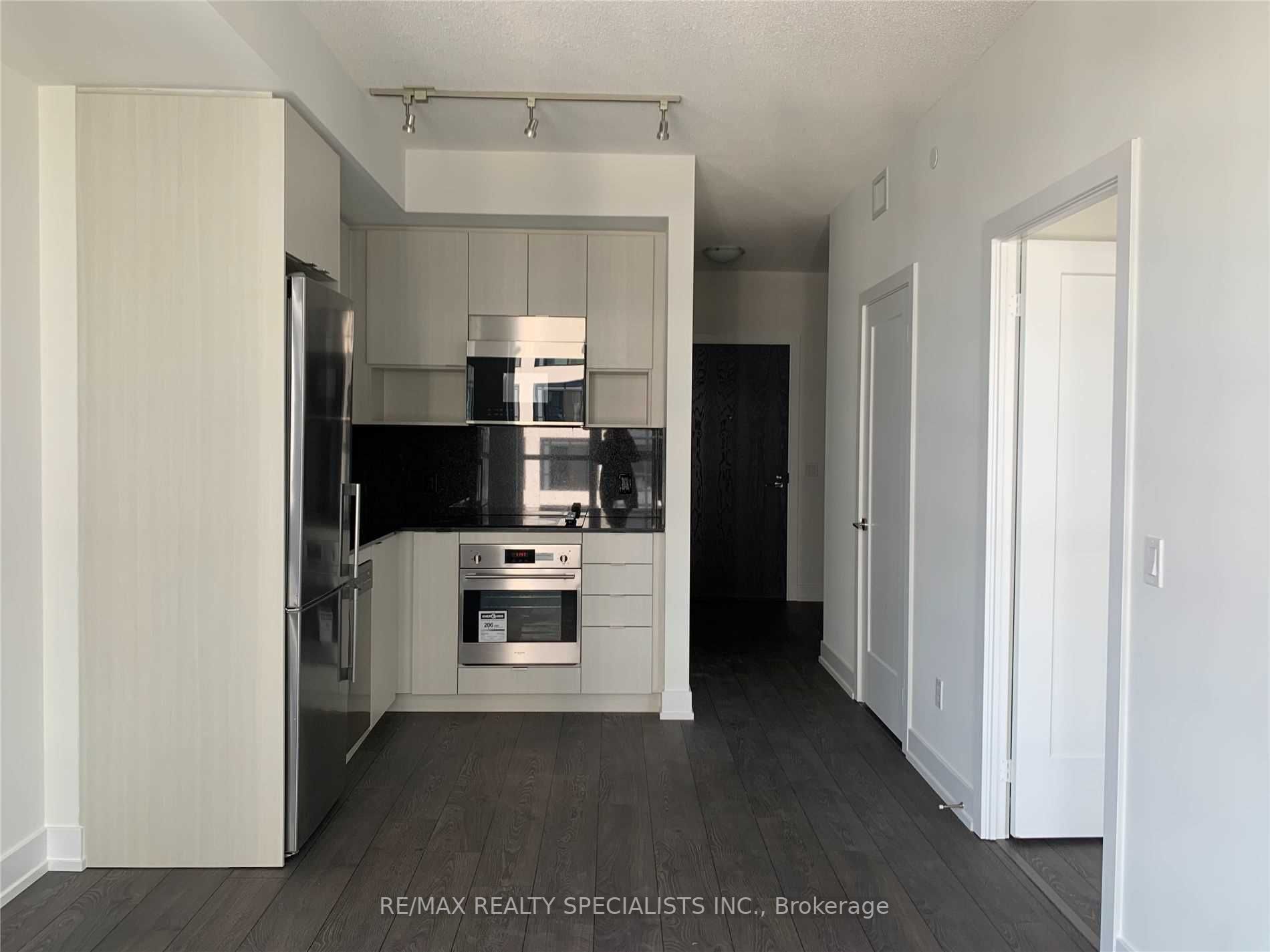 9 Mabelle Avenue #3421