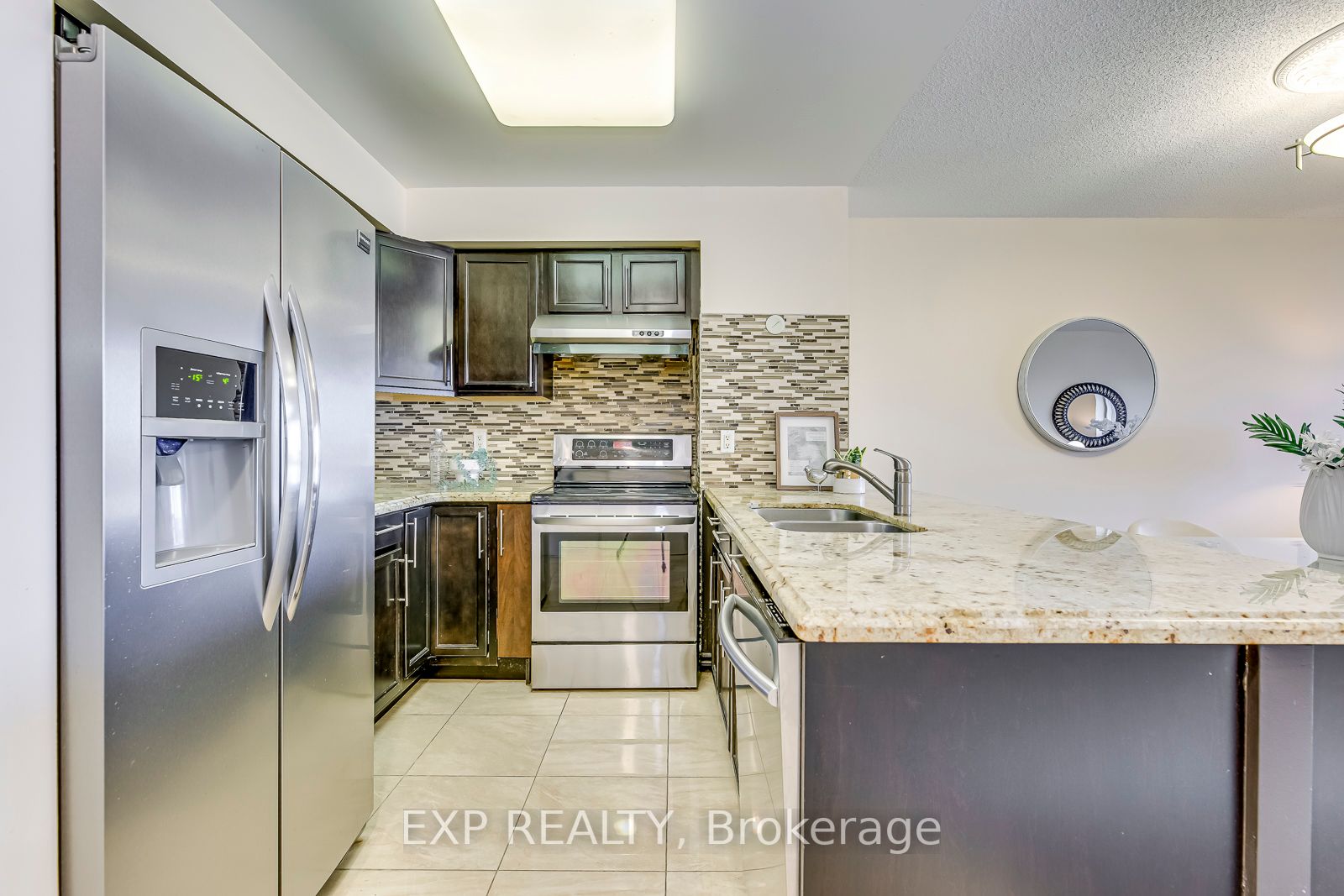 25 Kingsbridge Garden Circ, #1216