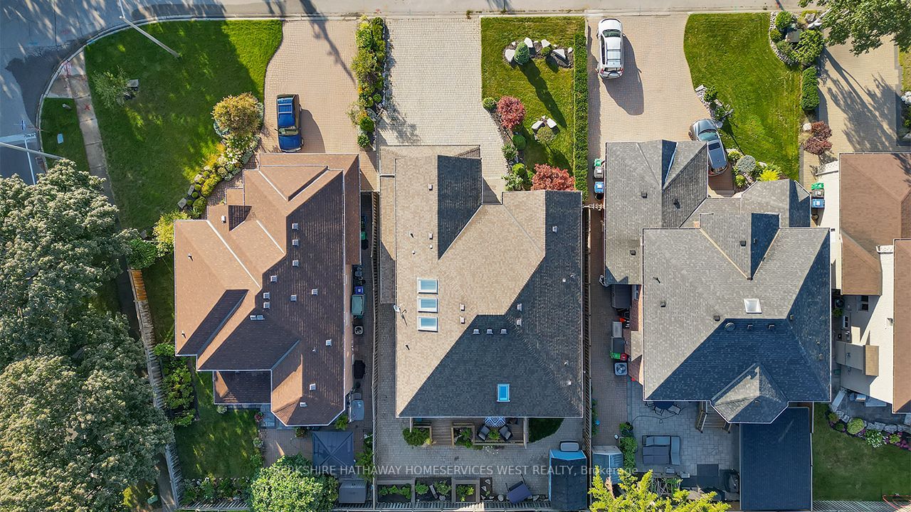 1429 Brentano Blvd