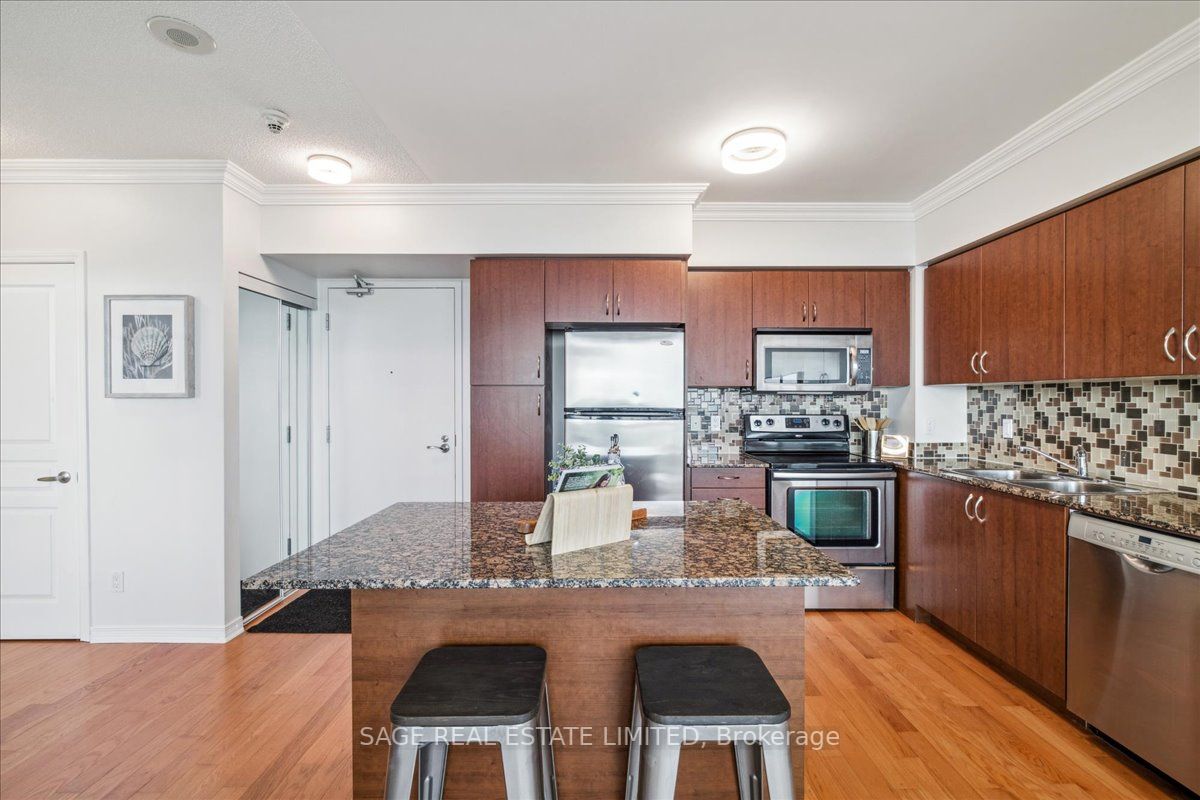 Listing W6779940 - Large Photo # 12
