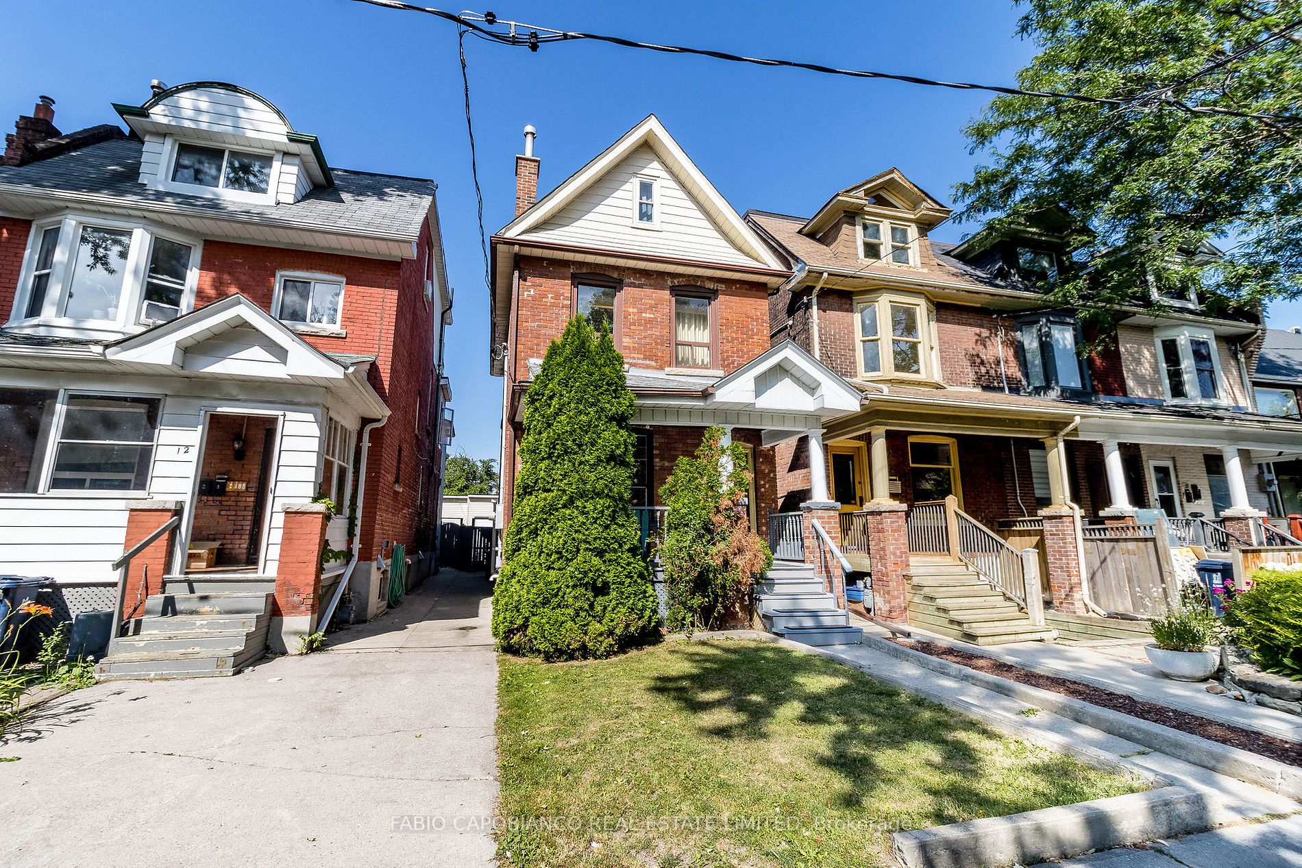 14 Salem Ave