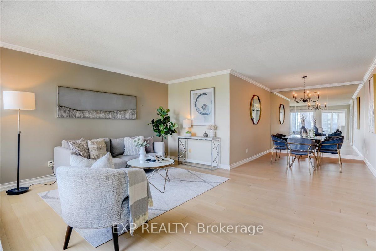 Listing W6780228 - Large Photo # 2