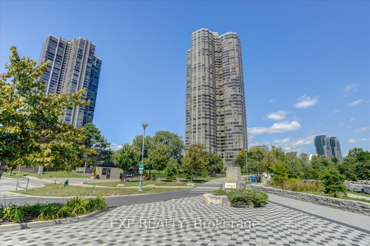 Listing W6780228 - Large Photo # 1