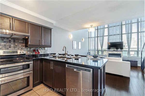 250 Manitoba St, Toronto