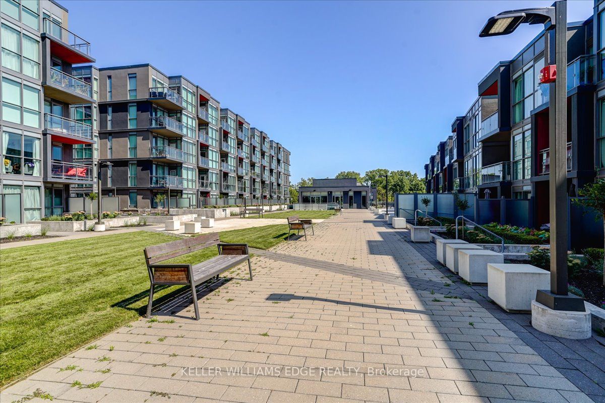 5230 Dundas St, #A626