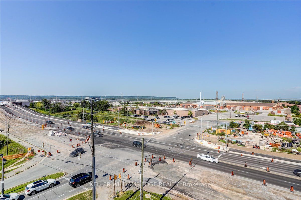 5230 Dundas St, #A626