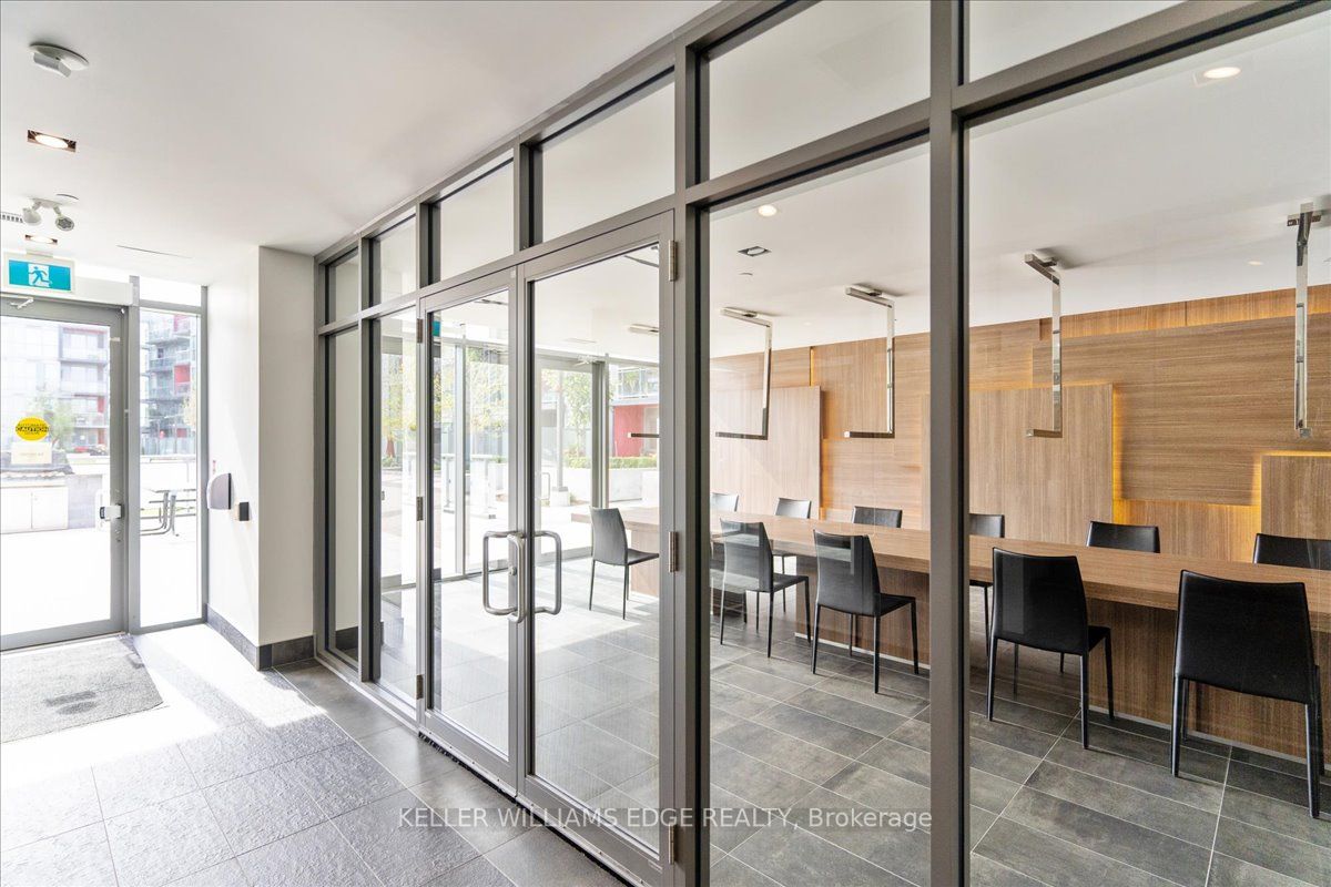 5230 Dundas St, #A626