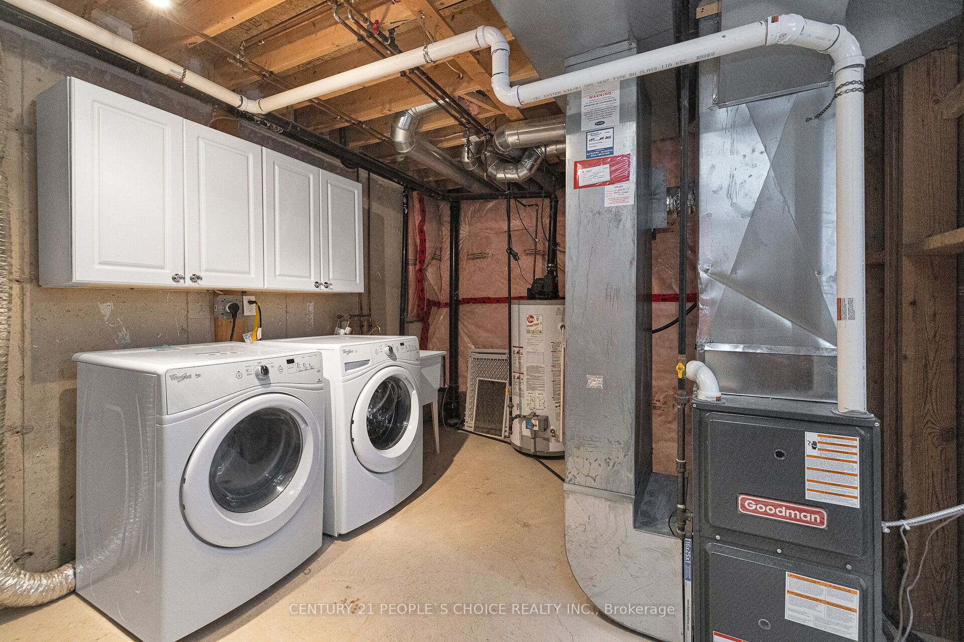 1051 Bowring Cres