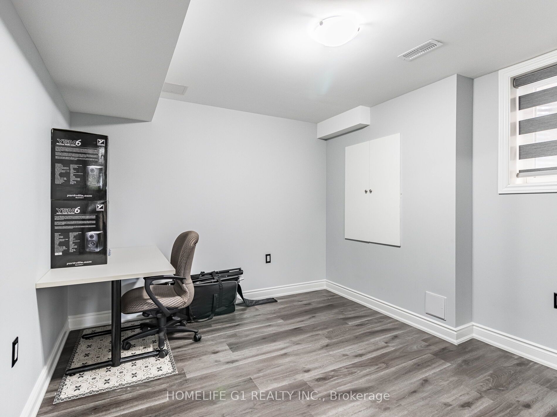 8 Locomotive Cres