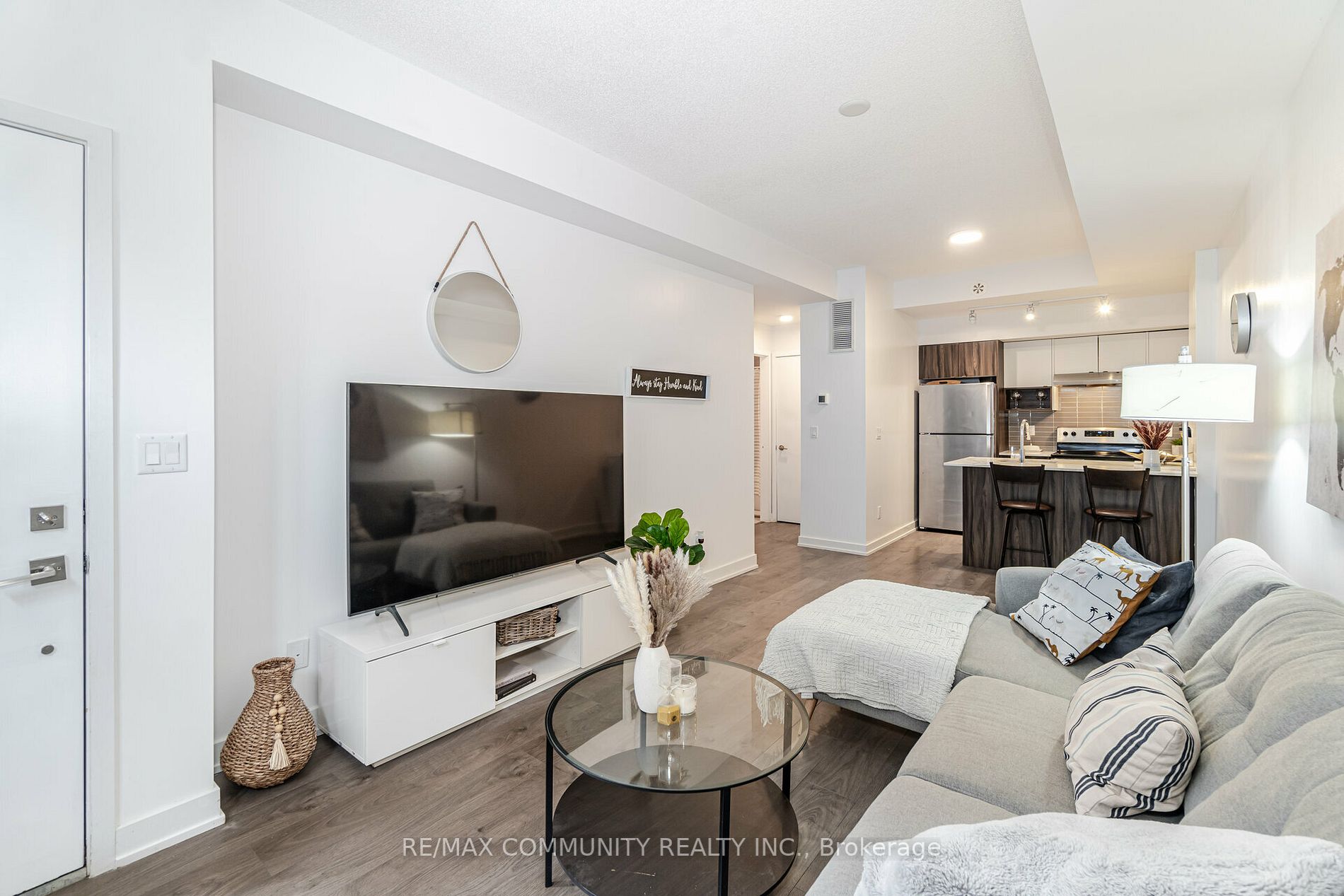 1141 Cooke Blvd, #409