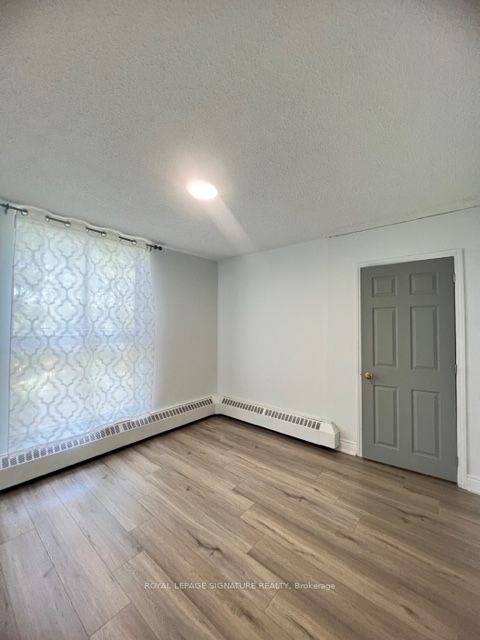 4673 Jane St, #410