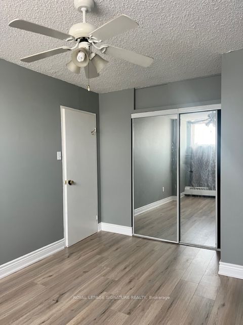 4673 Jane St, #410
