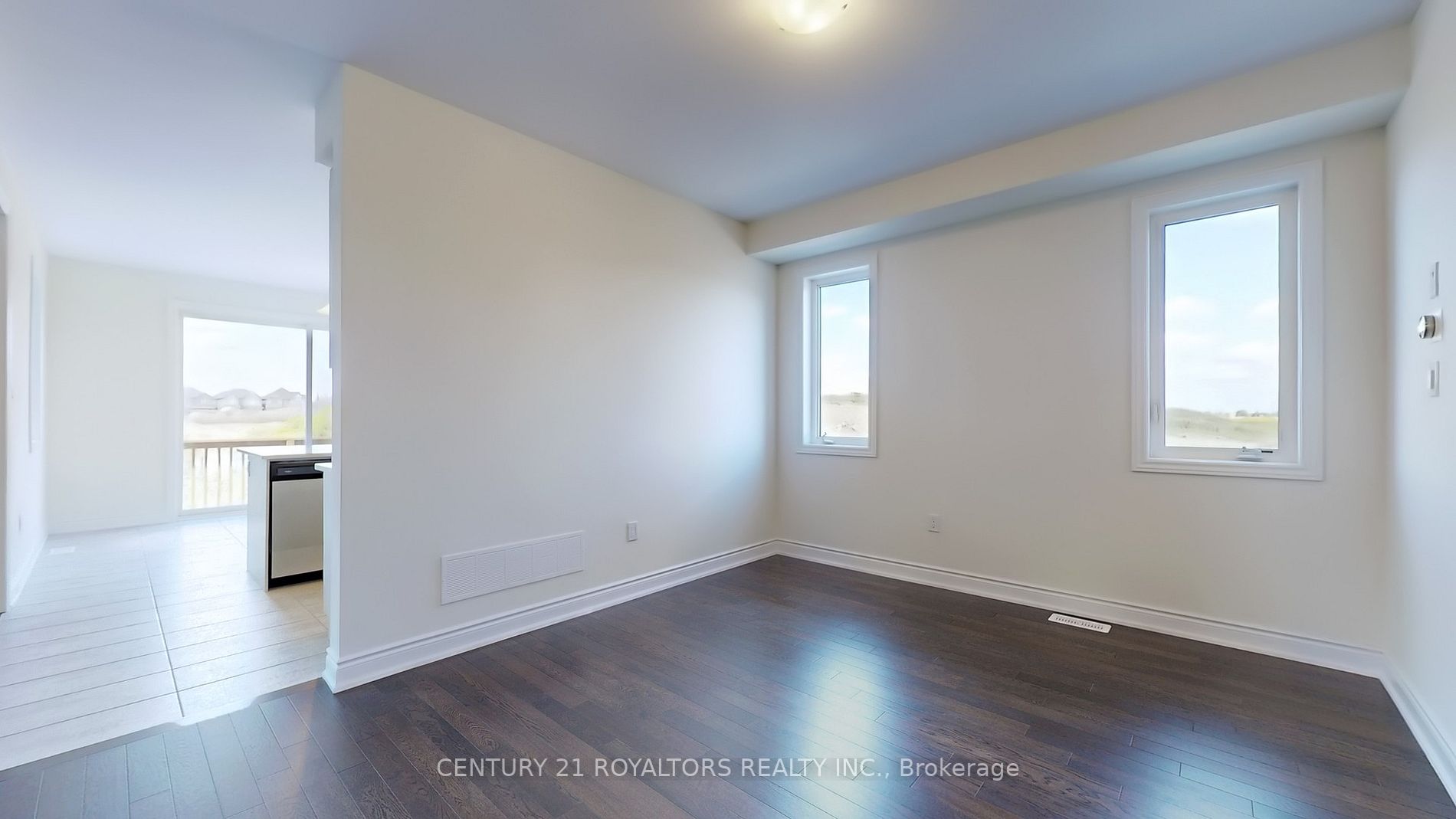 24 Moorhart Crescent
