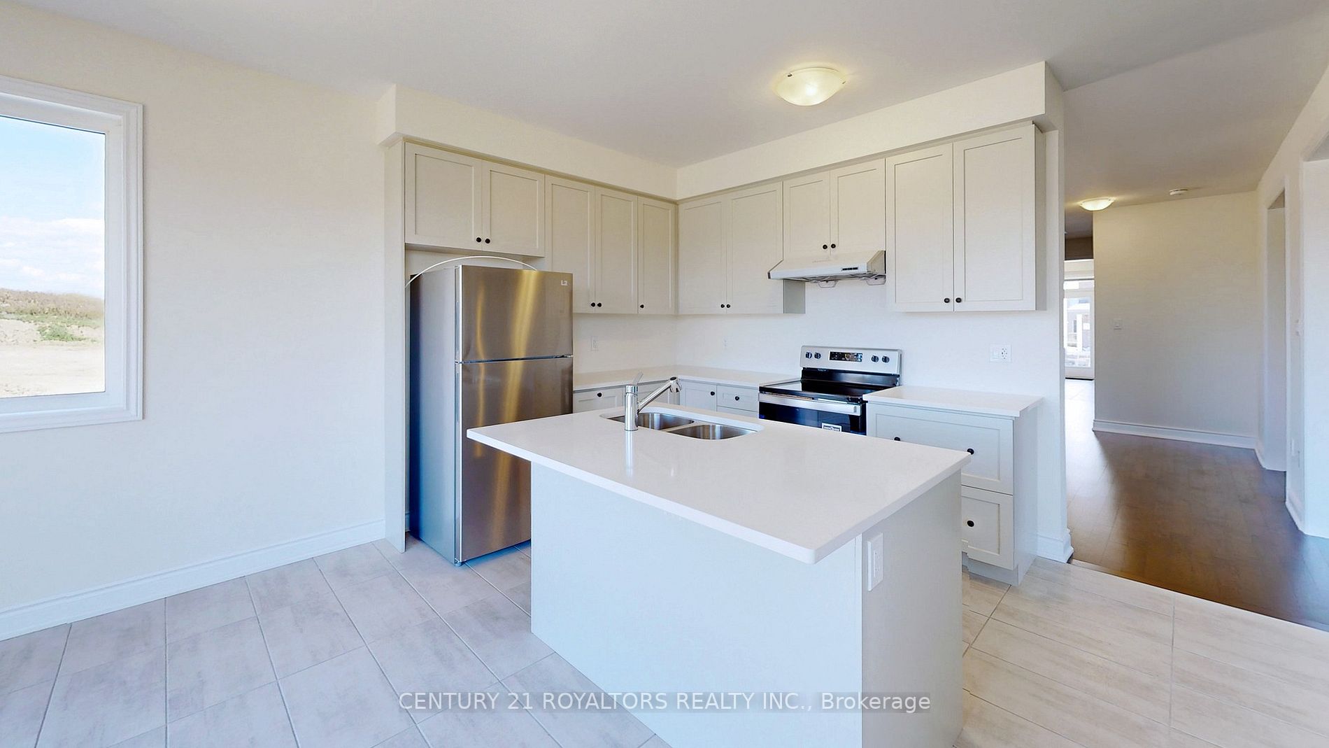 24 Moorhart Crescent