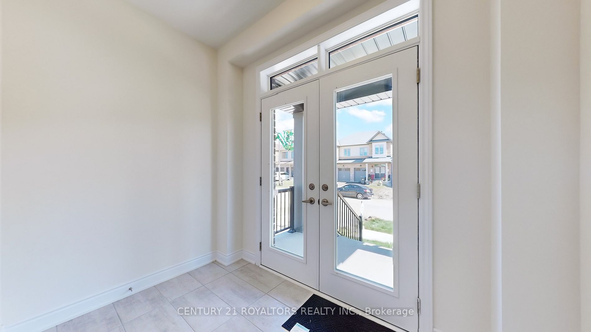 24 Moorhart Cres
