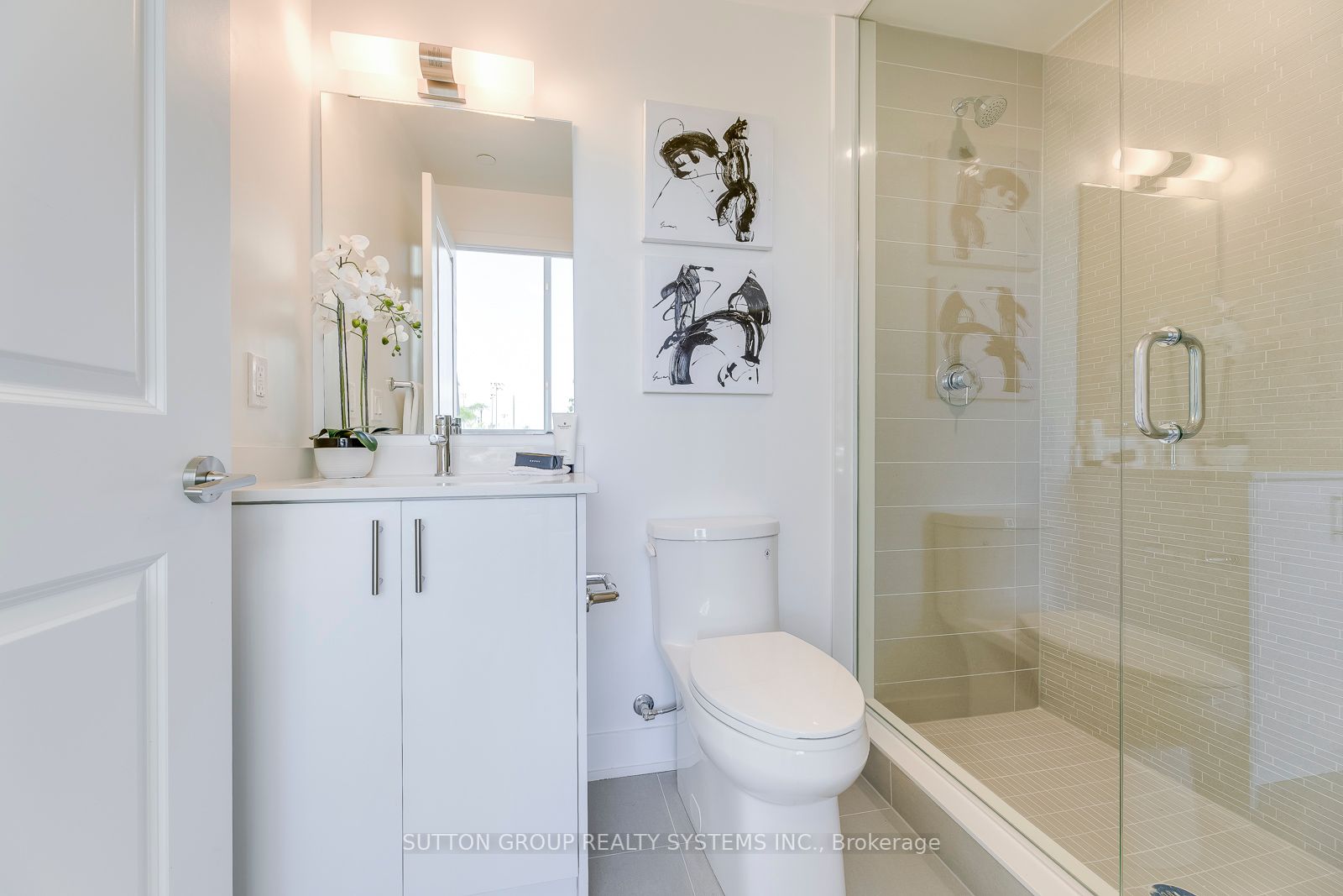 1050 Main St E, #103