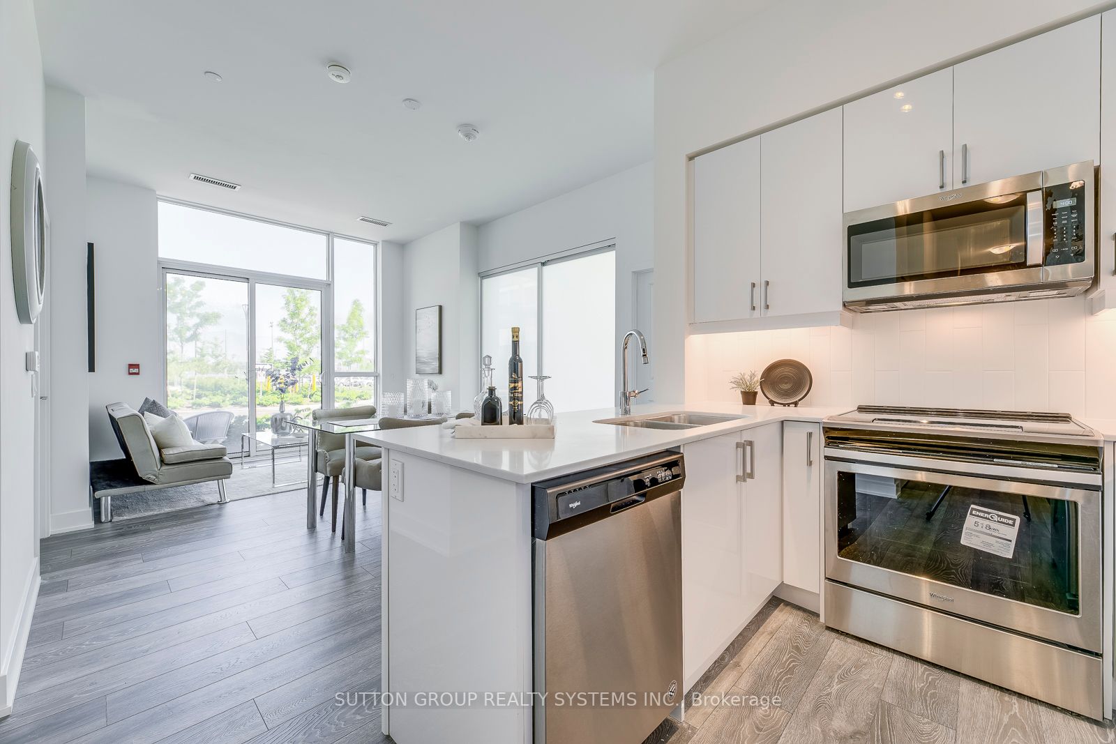 1050 Main St E, #103