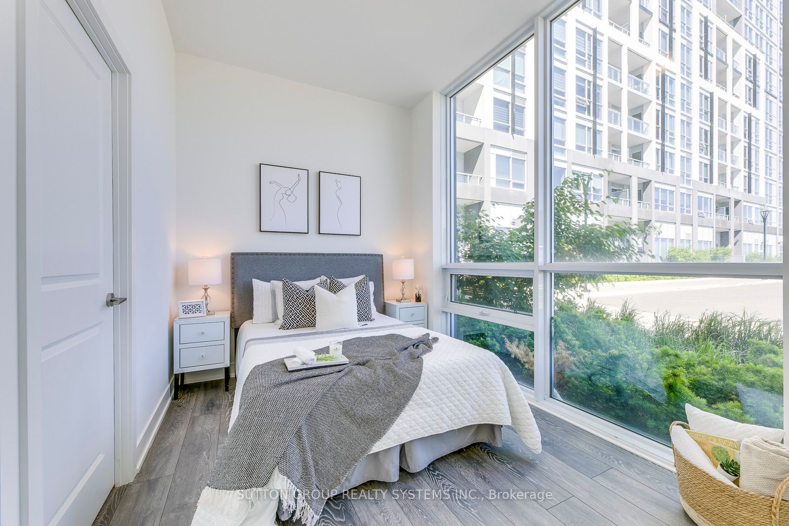 1050 Main St E, #103