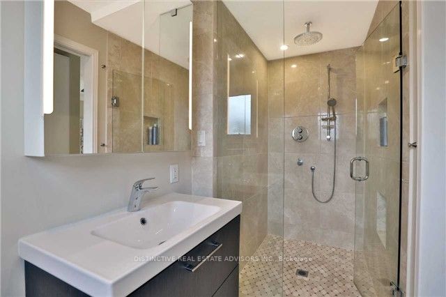 6261 Lorca Cres