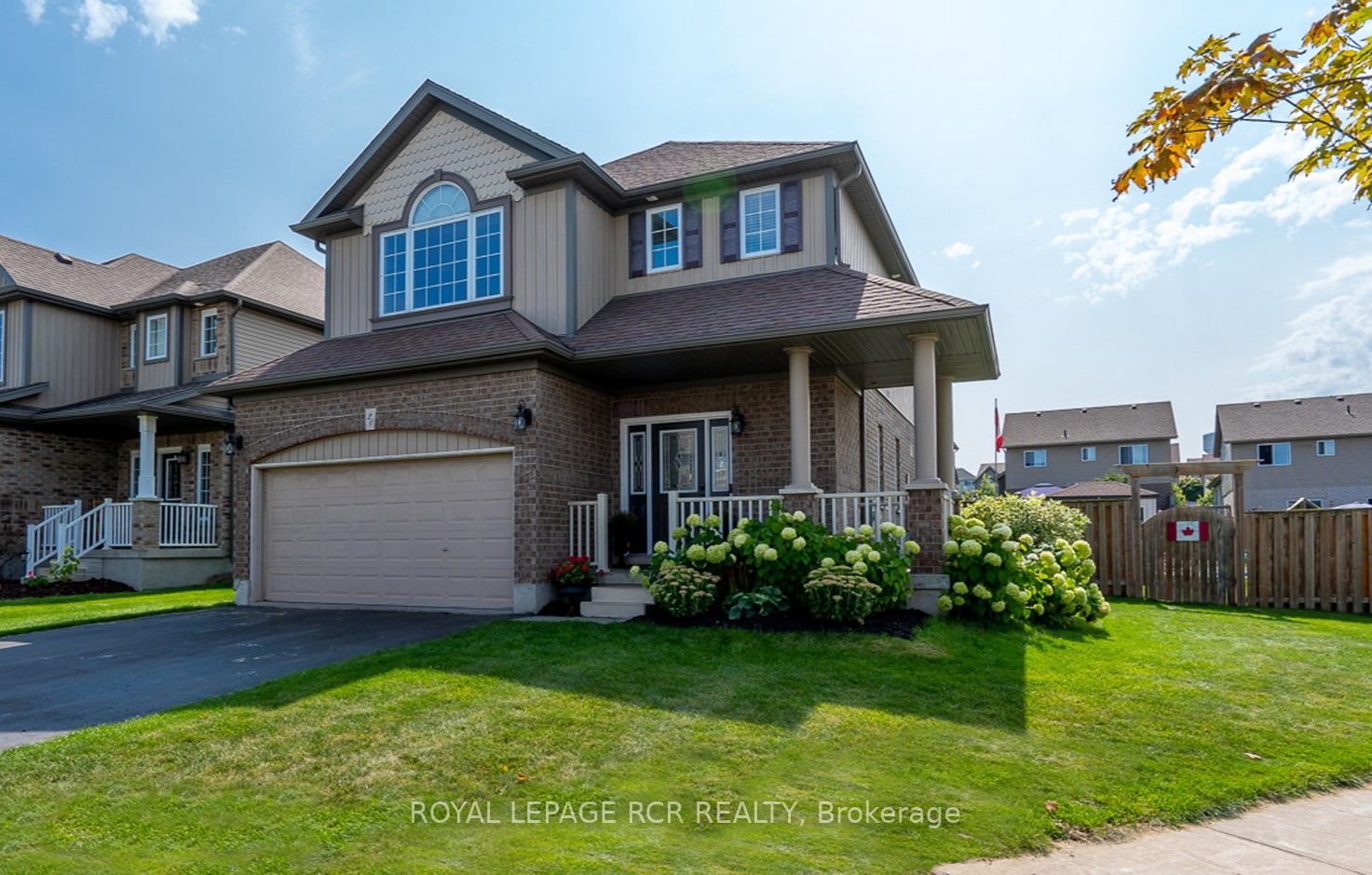 20 Dinnick Cres