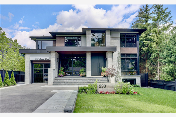533 Carson Lane, Oakville