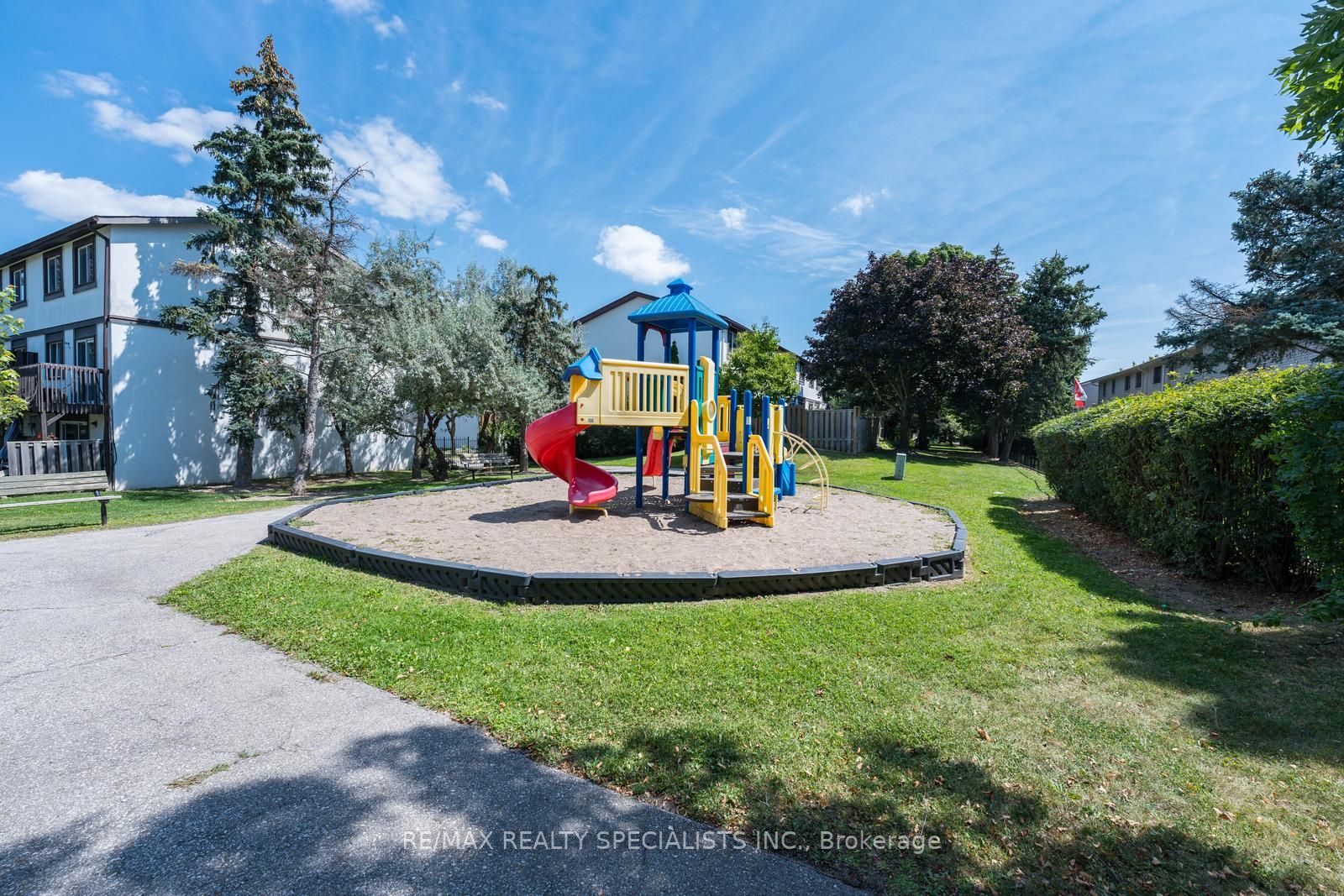2651 Aquitaine Ave, #19