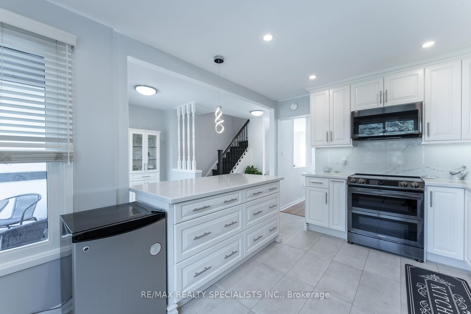 2651 Aquitaine Ave, #19