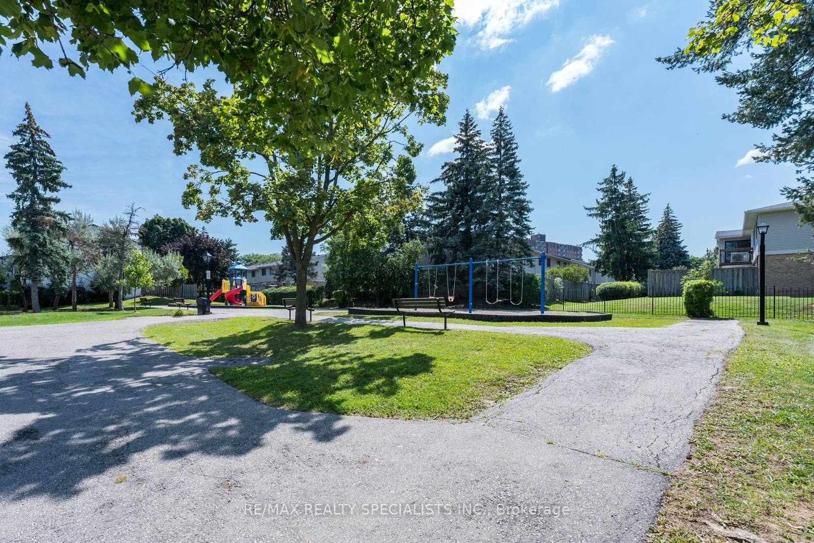 2651 Aquitaine Ave, #19
