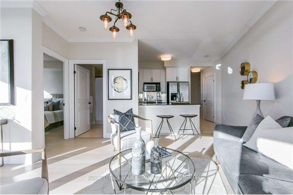 2083 Lake Shore Blvd W, Toronto