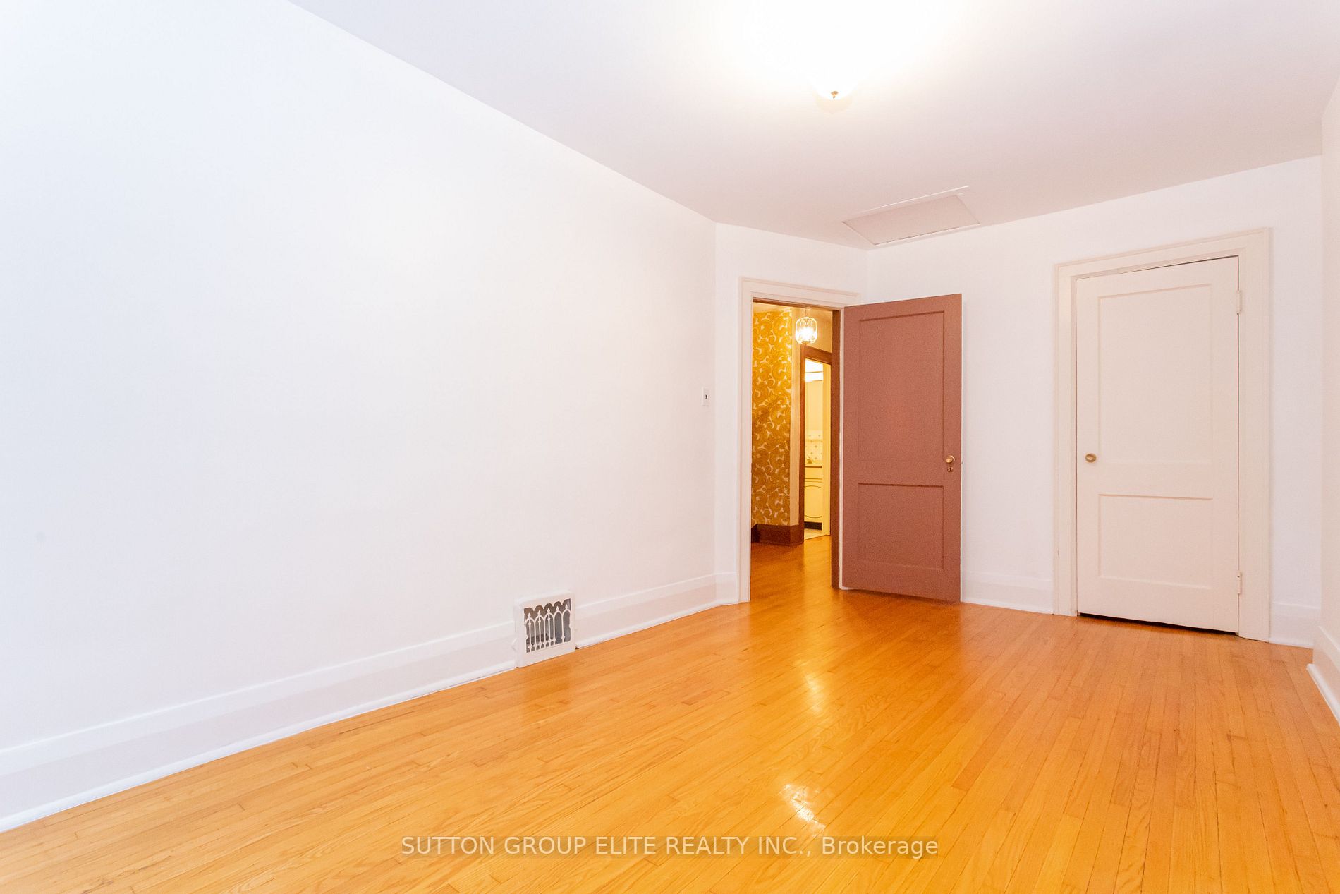 313 Willard Ave
