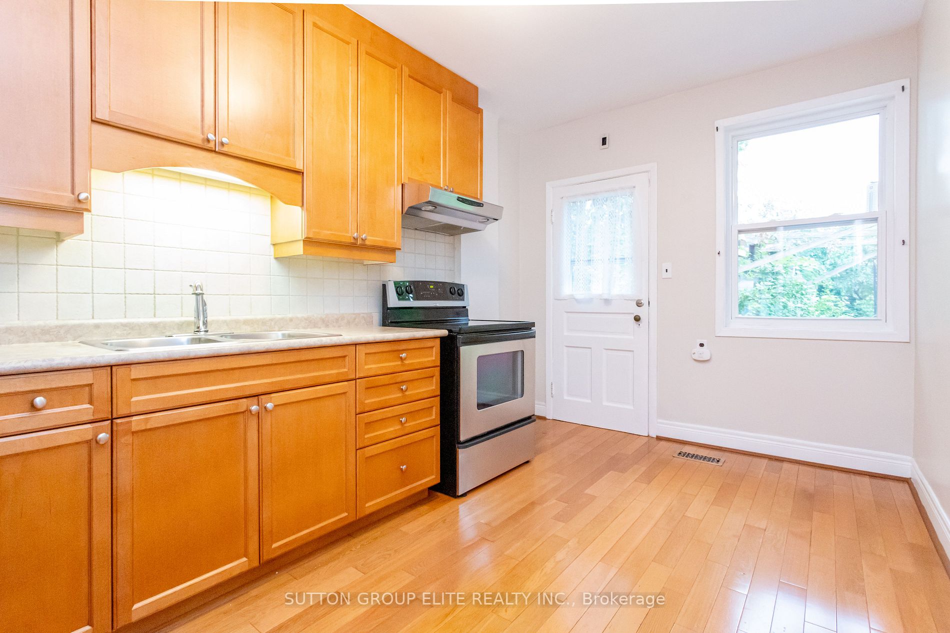 313 Willard Ave