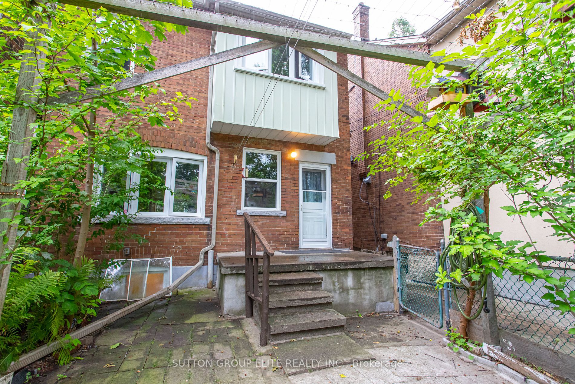313 Willard Ave