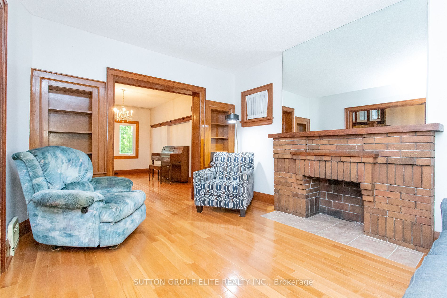 313 Willard Ave
