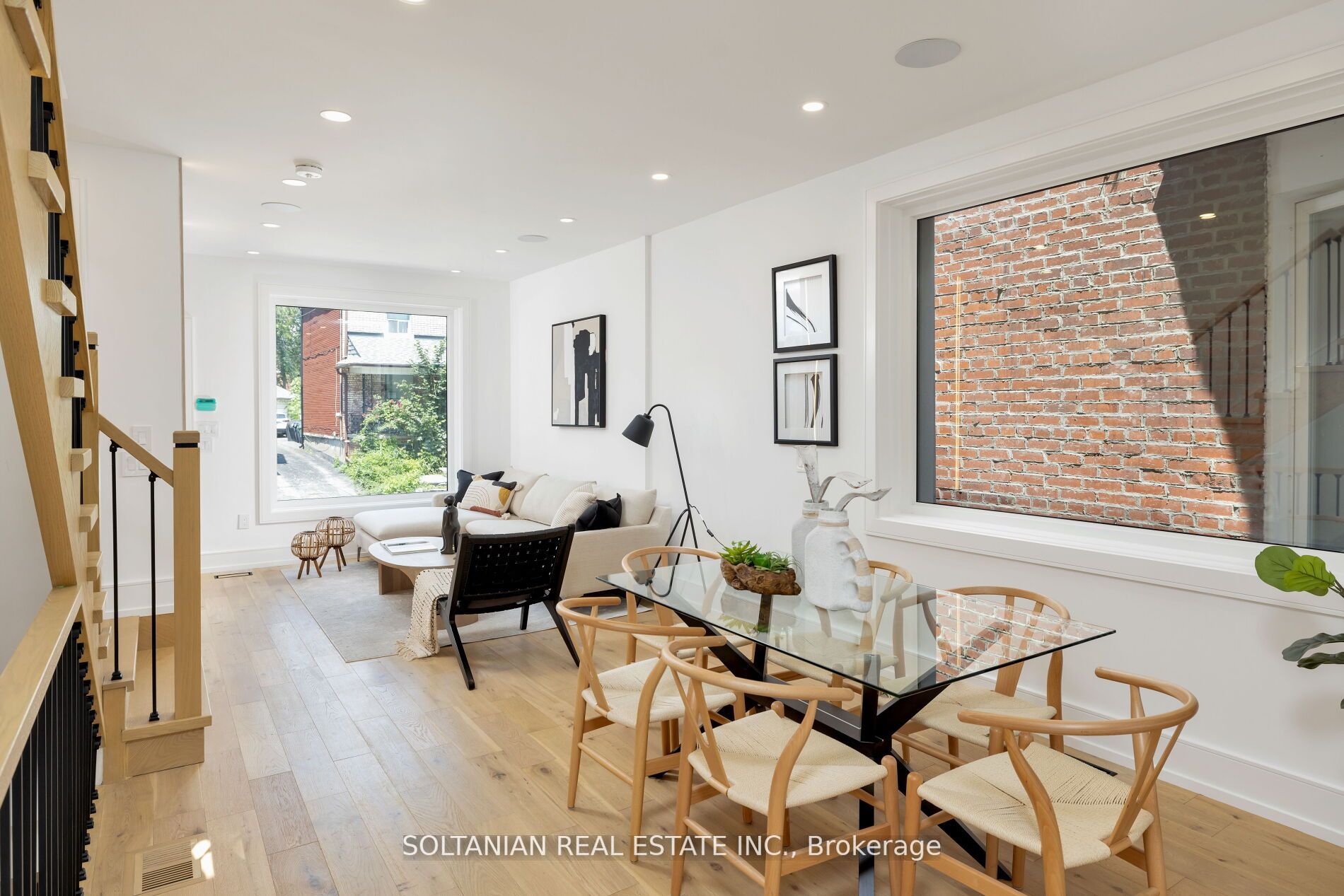37 Burnfield Ave