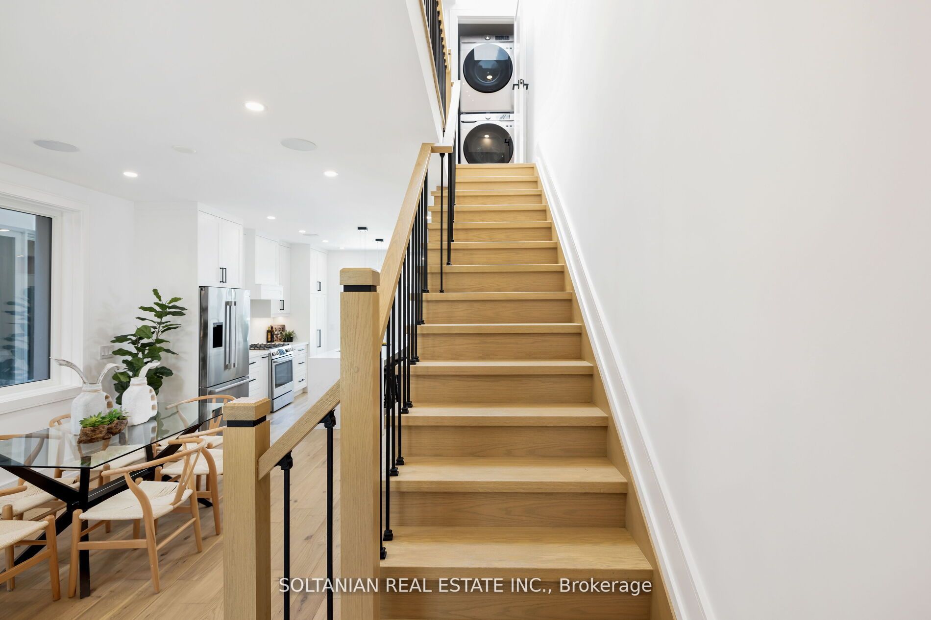 37 Burnfield Ave