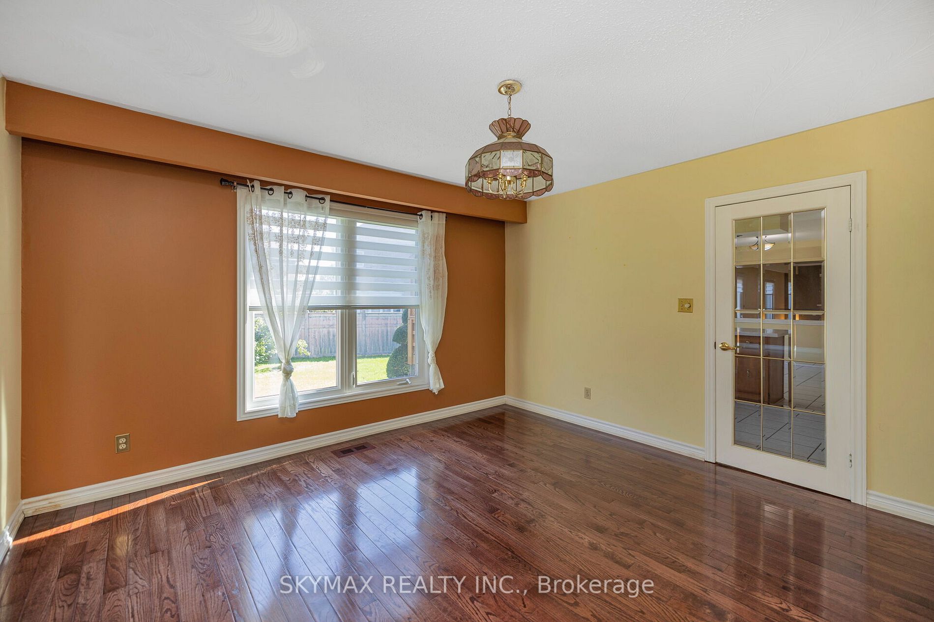8873 Creditview Rd