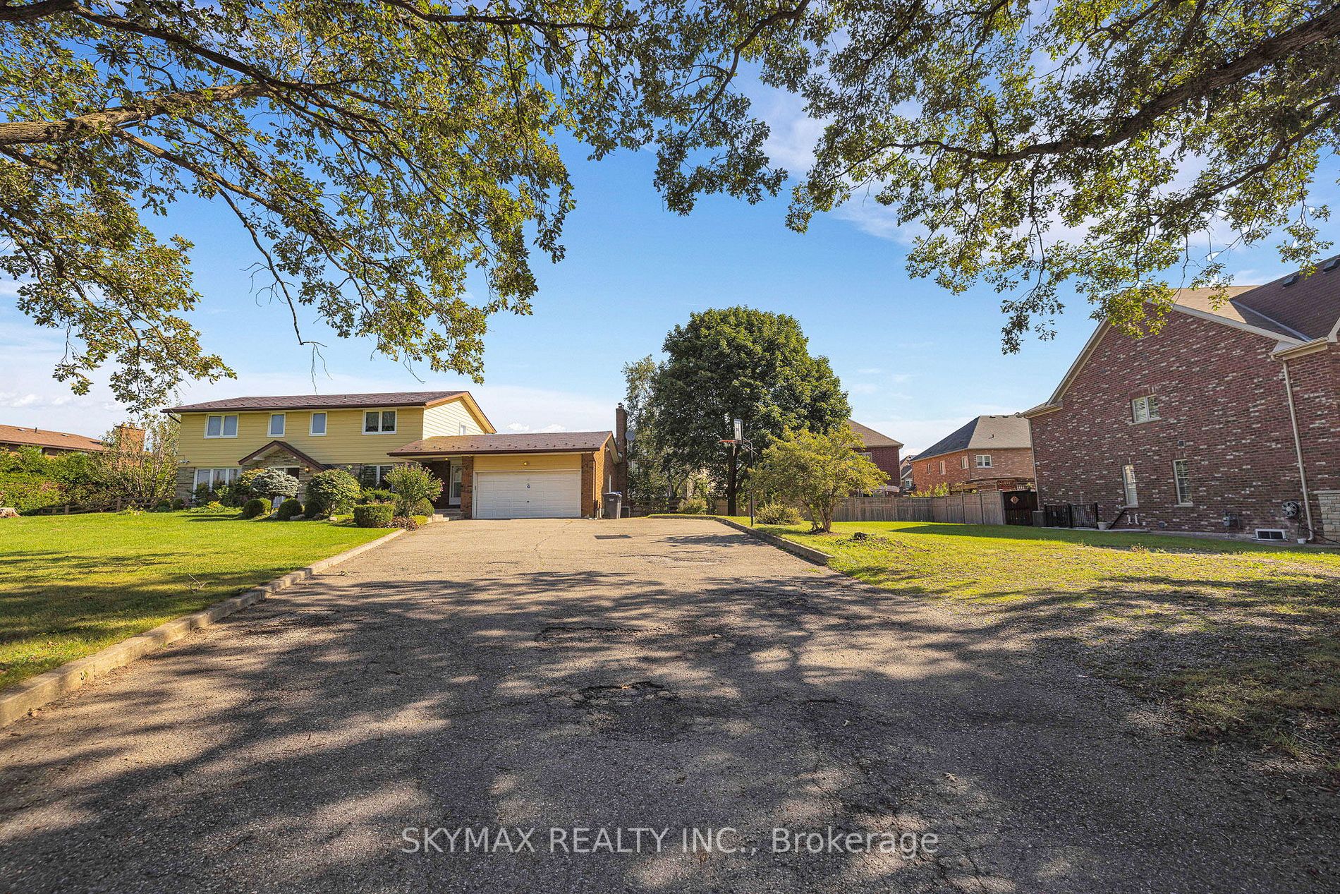 8873 Creditview Rd