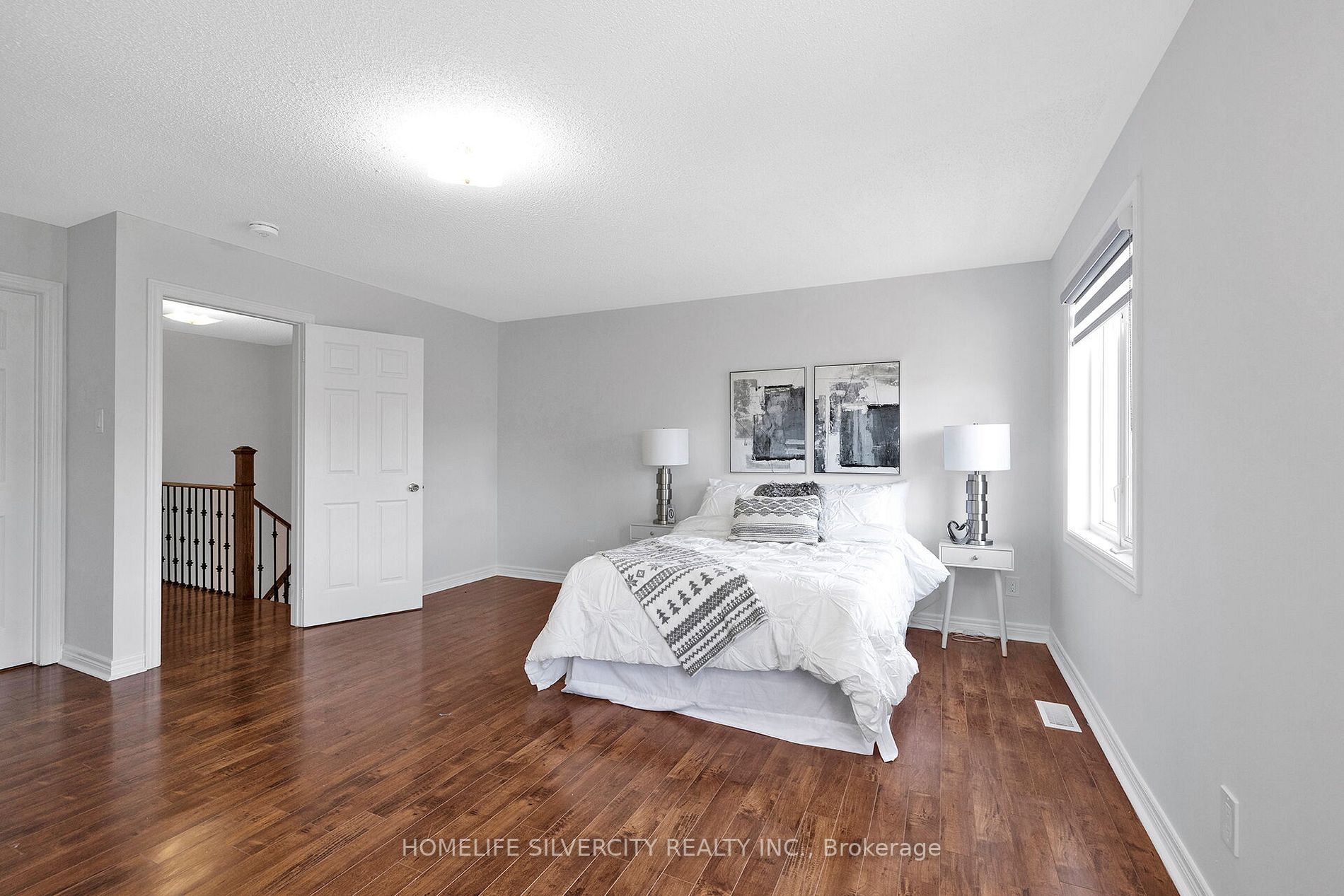 165 Desert Sand Dr