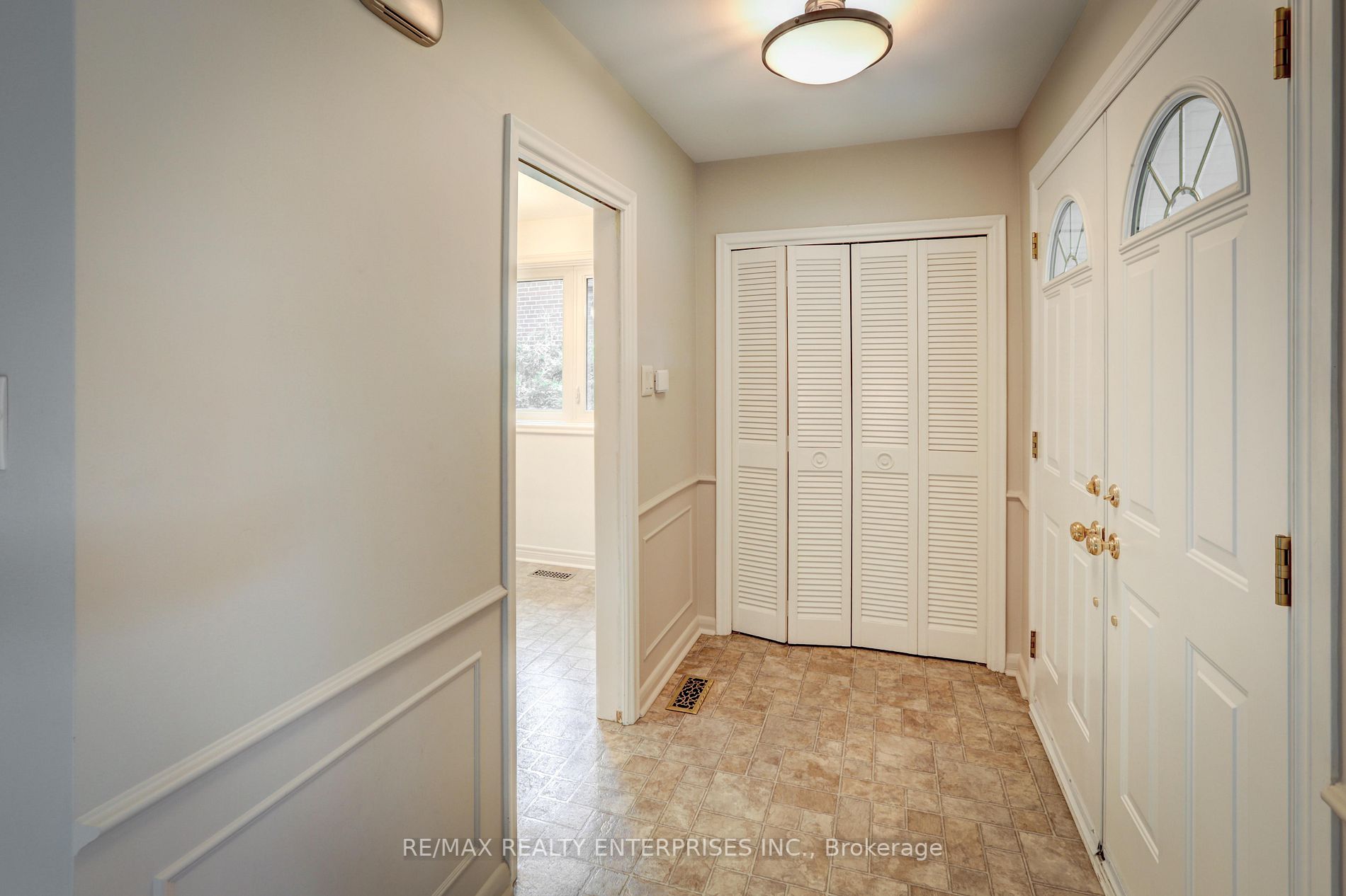 38 Cedarcrest Dr