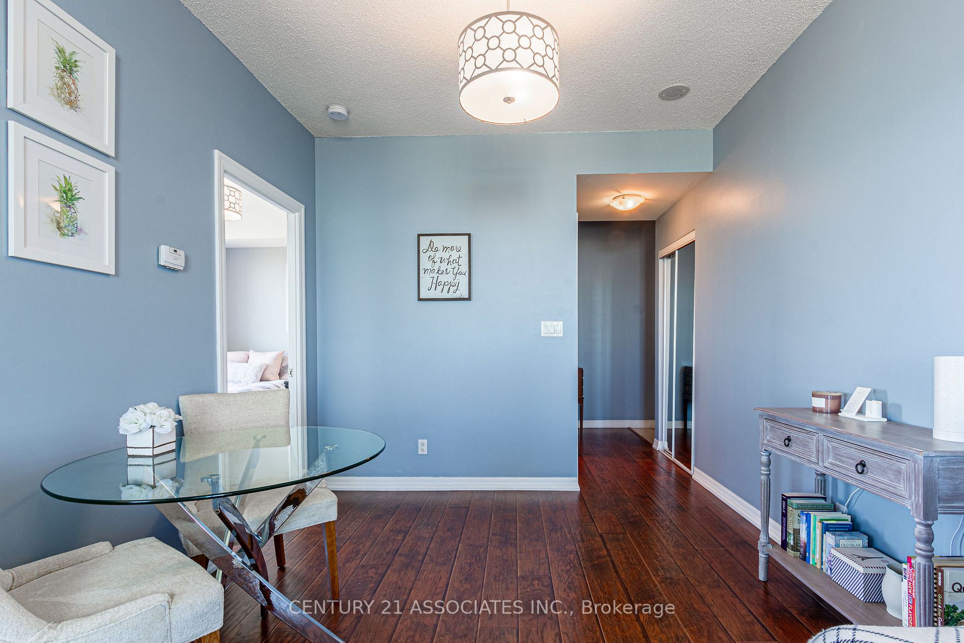 1359 Rathburn Rd E, #1503