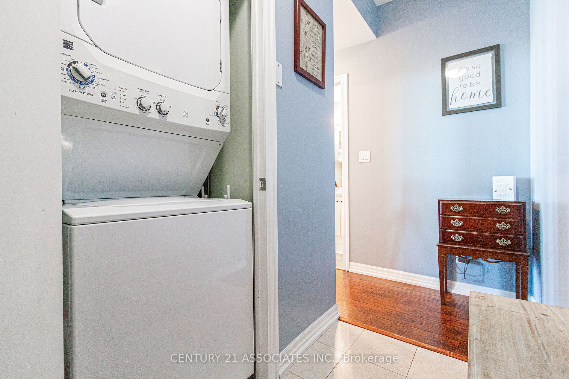 1359 Rathburn Rd E, #1503